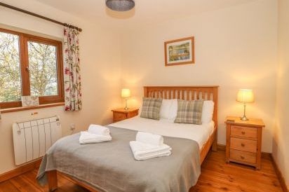 Hazel Wooden Lodge 15