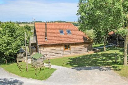 Hazel Wooden Lodge 29