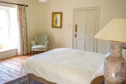 Henllys 34