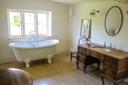 Henllys 35