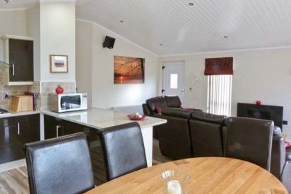 High View Park Lodge 7