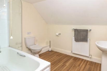 Hoath Country House 60