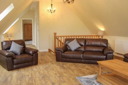 Holly Lodge 18
