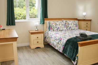 Holly Lodge 21