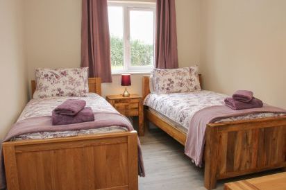 Holly Lodge 28