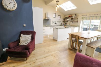 Horseshoe Cottage 8