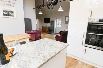 Horseshoe Cottage 14
