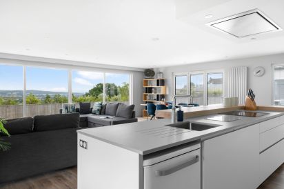Huxham View and Annex 17