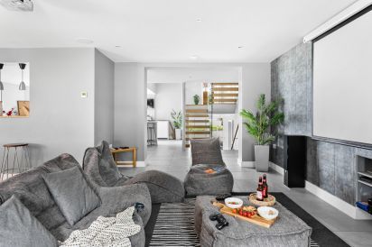 Huxham View and Annex 38