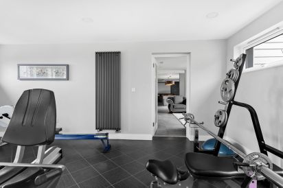 Huxham View and Annex 44