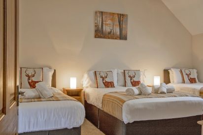 James Parlour - 5 Star with Swimming Pool & Sports Area 7