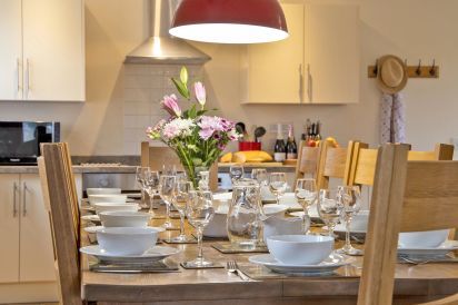 James Parlour - 5 Star with Swimming Pool & Sports Area 12
