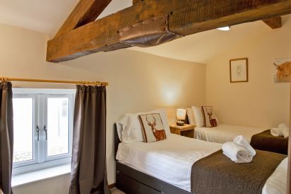 James Parlour - 5 Star with Swimming Pool & Sports Area 16