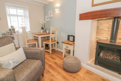 Kirrin Cottage 8