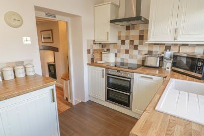 Kirrin Cottage 12
