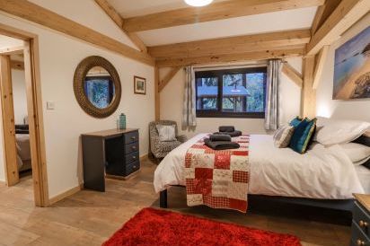 Lady Bagots Cabin 18
