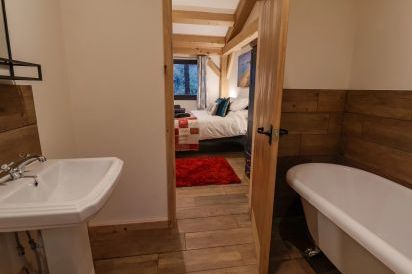 Lady Bagots Cabin 21