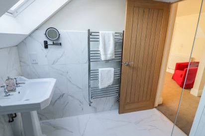 Lea Farm House 31