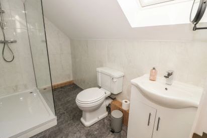 Lea Farm House 44