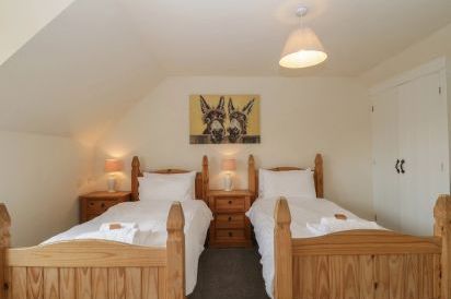 Linhay Self-Catering 14