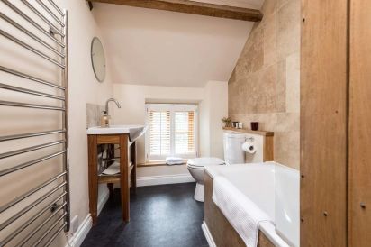Little Canwood House sleeps 7+1, Lovely, 'Home from Home' cottage, with private garden, parking and with shared games room 14