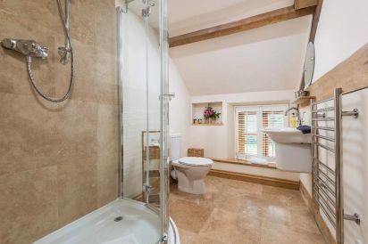 Little Canwood House sleeps 7+1, Lovely, 'Home from Home' cottage, with private garden, parking and with shared games room 15