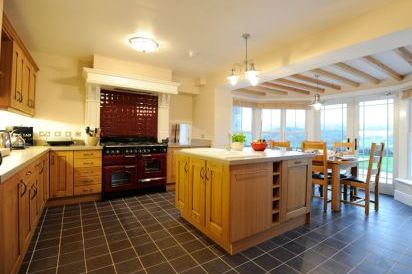 Llanlliana Coastal Retreat 2