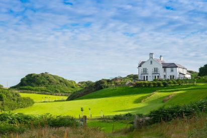 Llanlliana Coastal Retreat 14