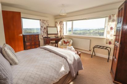 Llecha Cottage, Colwyn Bay, North Wales  22