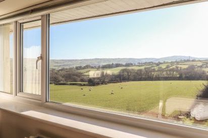 Llecha Cottage, Colwyn Bay, North Wales  23