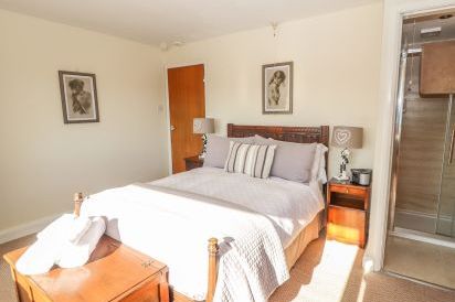 Llecha Cottage, Colwyn Bay, North Wales  24