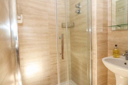 Llecha Cottage, Colwyn Bay, North Wales  25