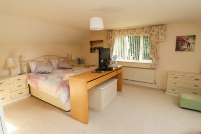 Llys Offa 25