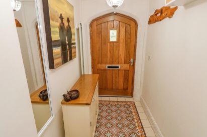 Lower Sketty Green Lodge 9