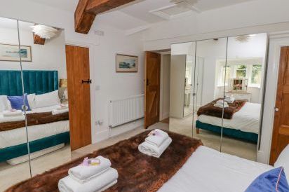 Lower Sketty Green Lodge 13