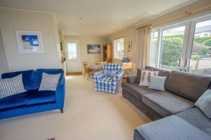 Machroes Cottage 9