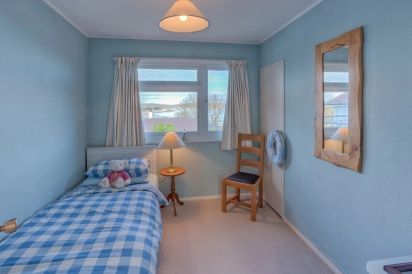 Machroes Cottage 15