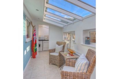 Machroes Cottage 16