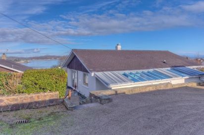 Machroes Cottage 18