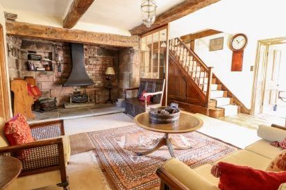 Mickle Trafford Manor 17