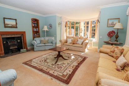 Mickle Trafford Manor 5