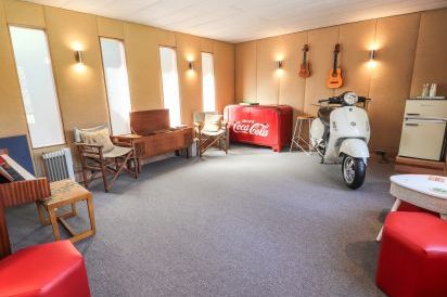 Mickle Trafford Manor 45