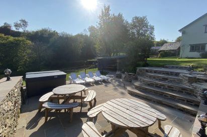 Sun terrace with hot tub