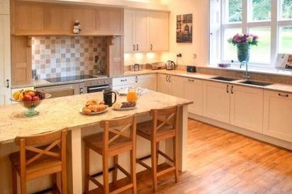 Middleton Country House 7