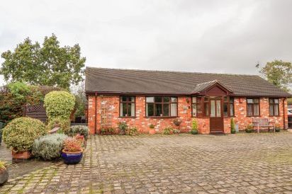 Molls Cottage 2
