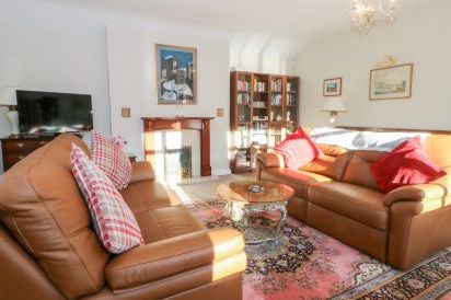 Molls Cottage 4