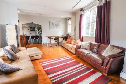 Mountain View Group Accommodation 3