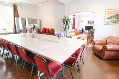 Mountain View Group Accommodation 7