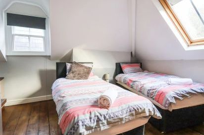 Mountain View Group Accommodation 53