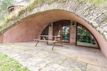Nantusi Pet-Friendly Cottage, Kirriemuir, Central Scotland  18